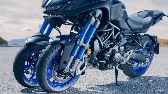 2018x-yamaha-viken-three-wheeler-lean-motorcycle-first-look-fast-facts-9.jpg