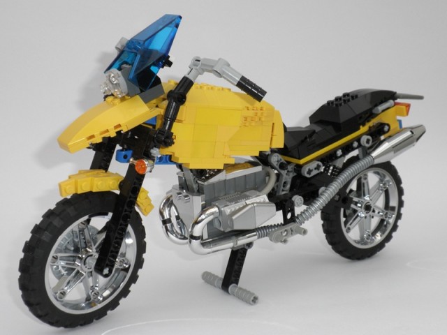Lego Motorcycle.jpg